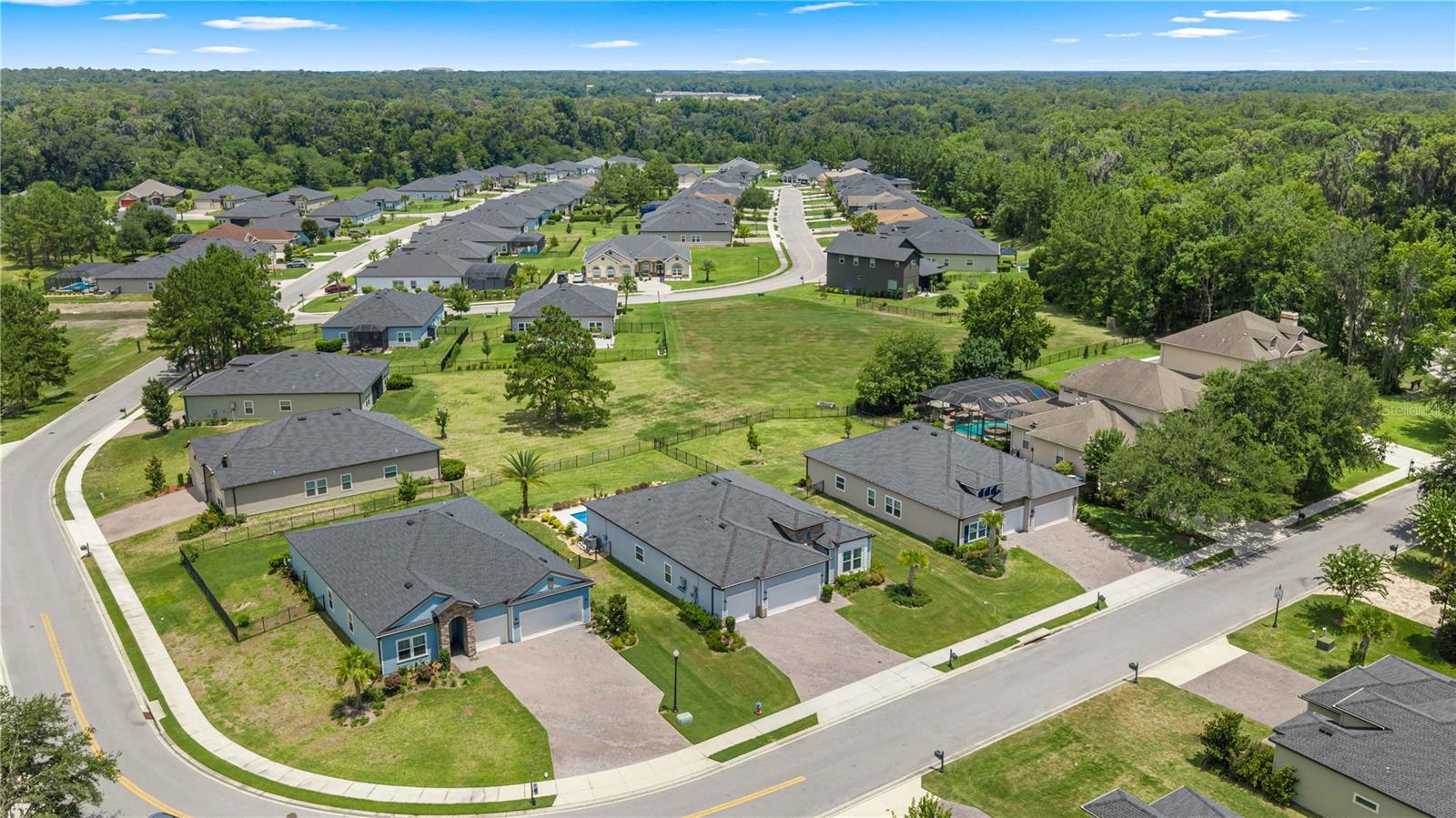 OAK HAMMOCK AT BELLECHASE - Residential