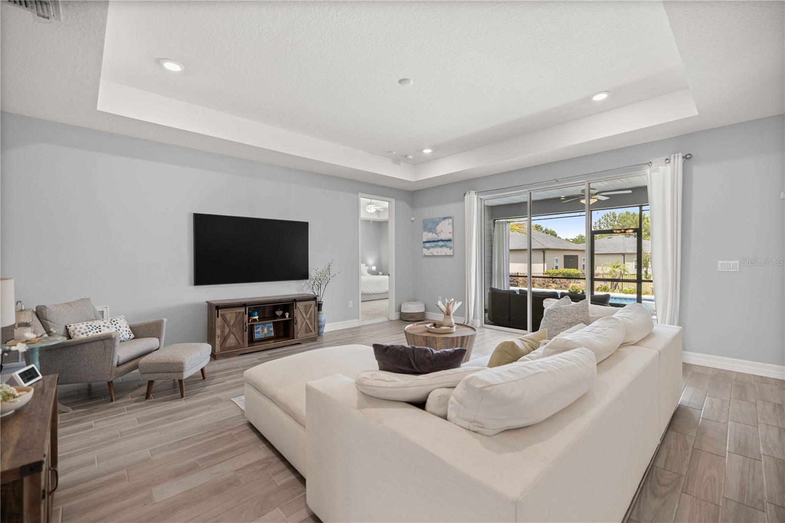 OAK HAMMOCK AT BELLECHASE - Residential