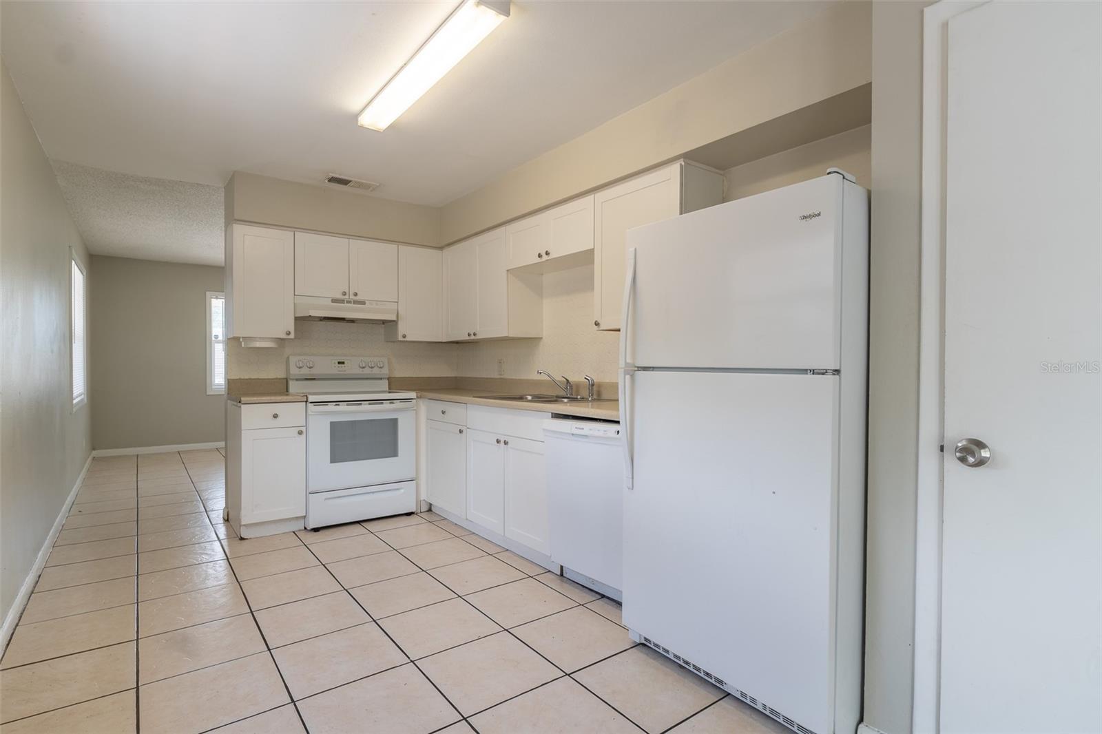 CRESTRIDGE SUB THIRD ADD - Residential