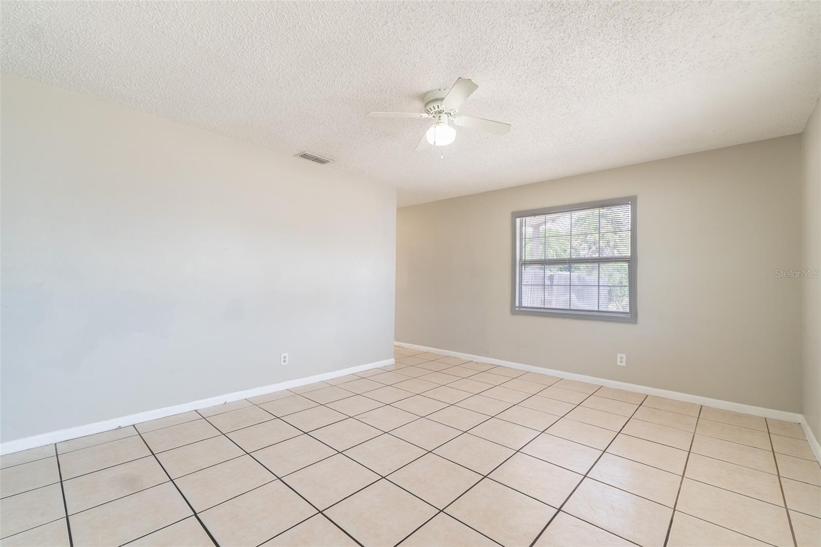 CRESTRIDGE SUB THIRD ADD - Residential