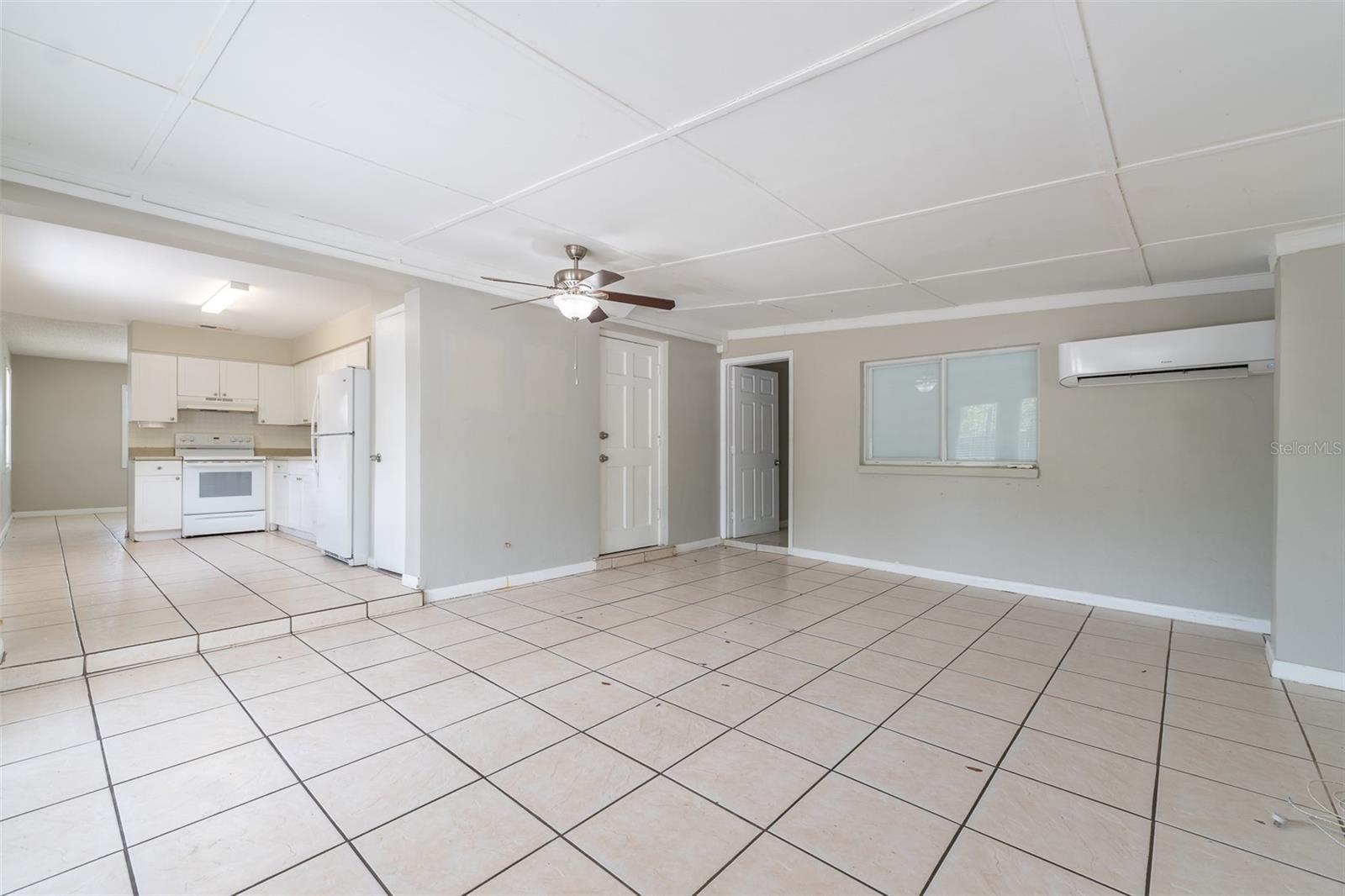 CRESTRIDGE SUB THIRD ADD - Residential
