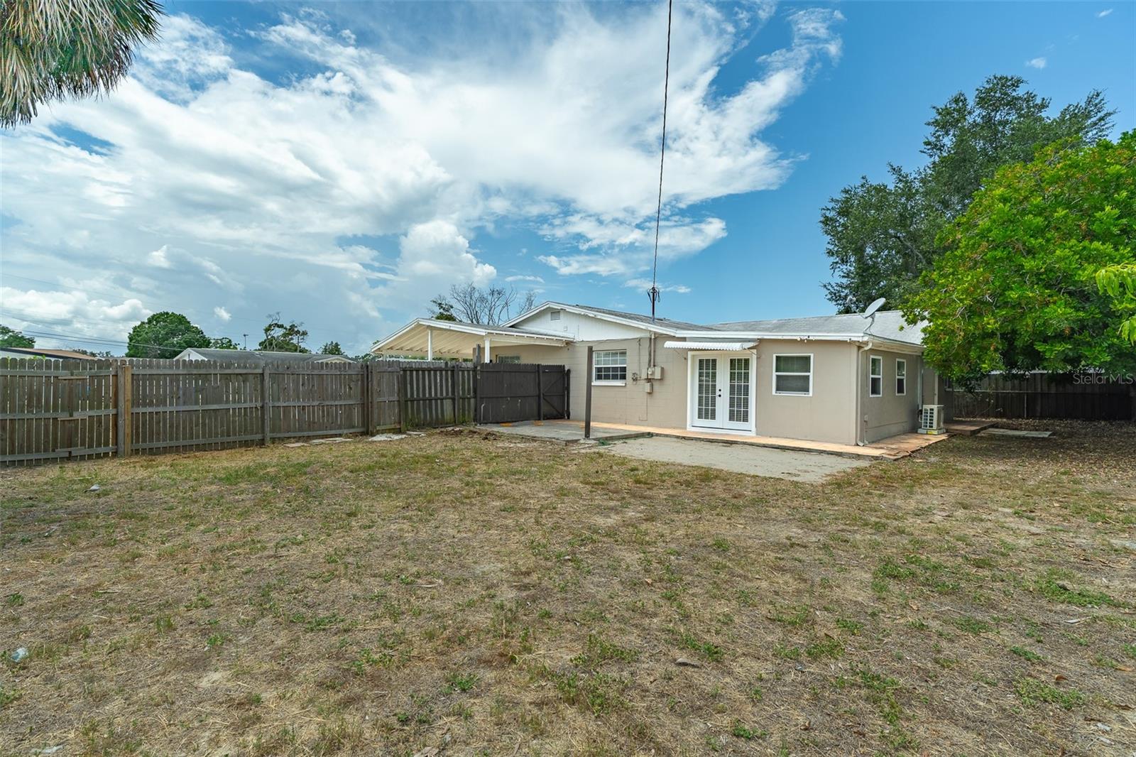 CRESTRIDGE SUB THIRD ADD - Residential