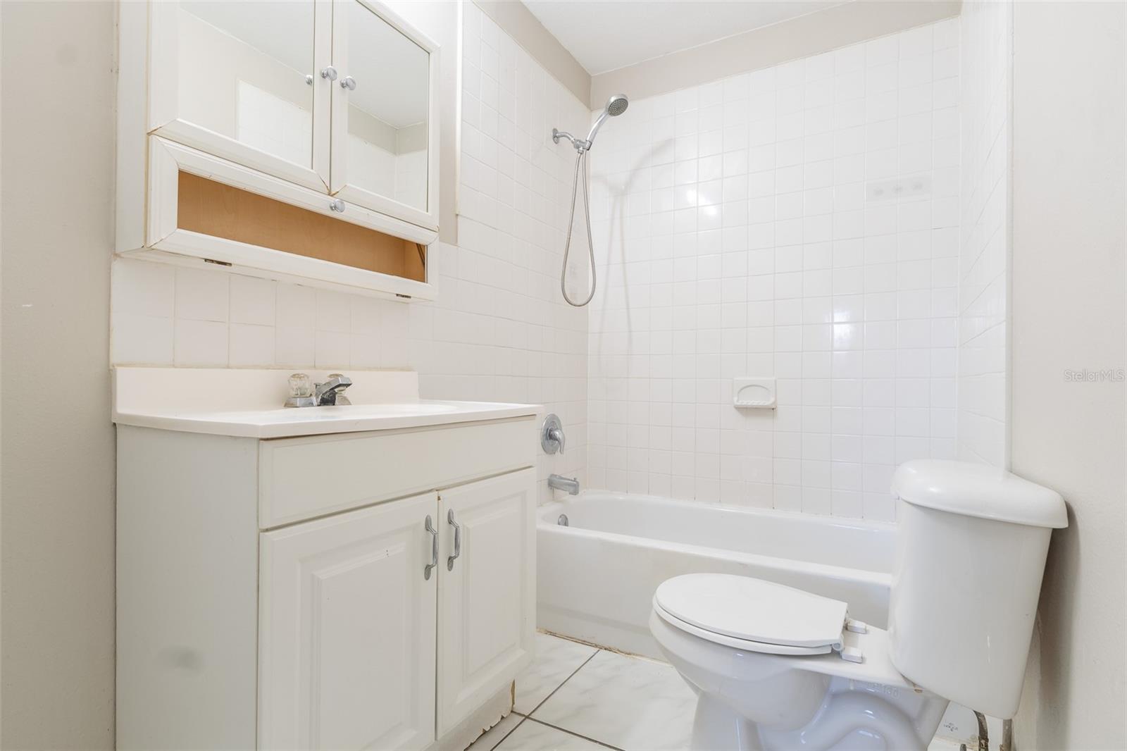 CRESTRIDGE SUB THIRD ADD - Residential
