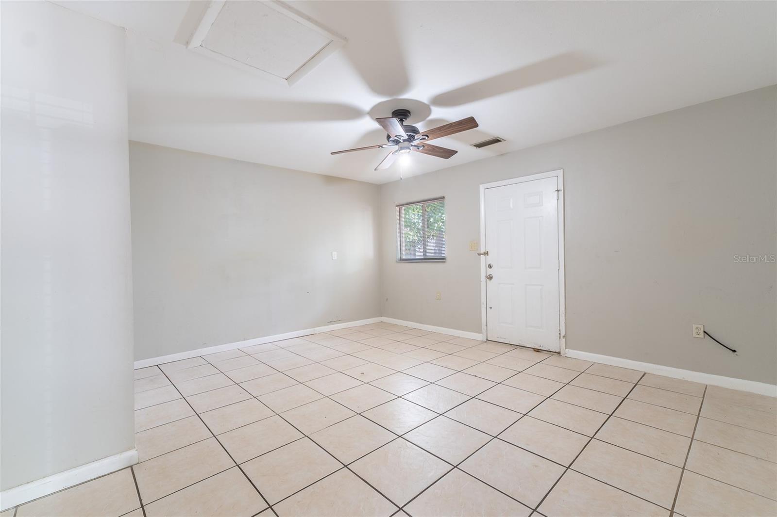 CRESTRIDGE SUB THIRD ADD - Residential