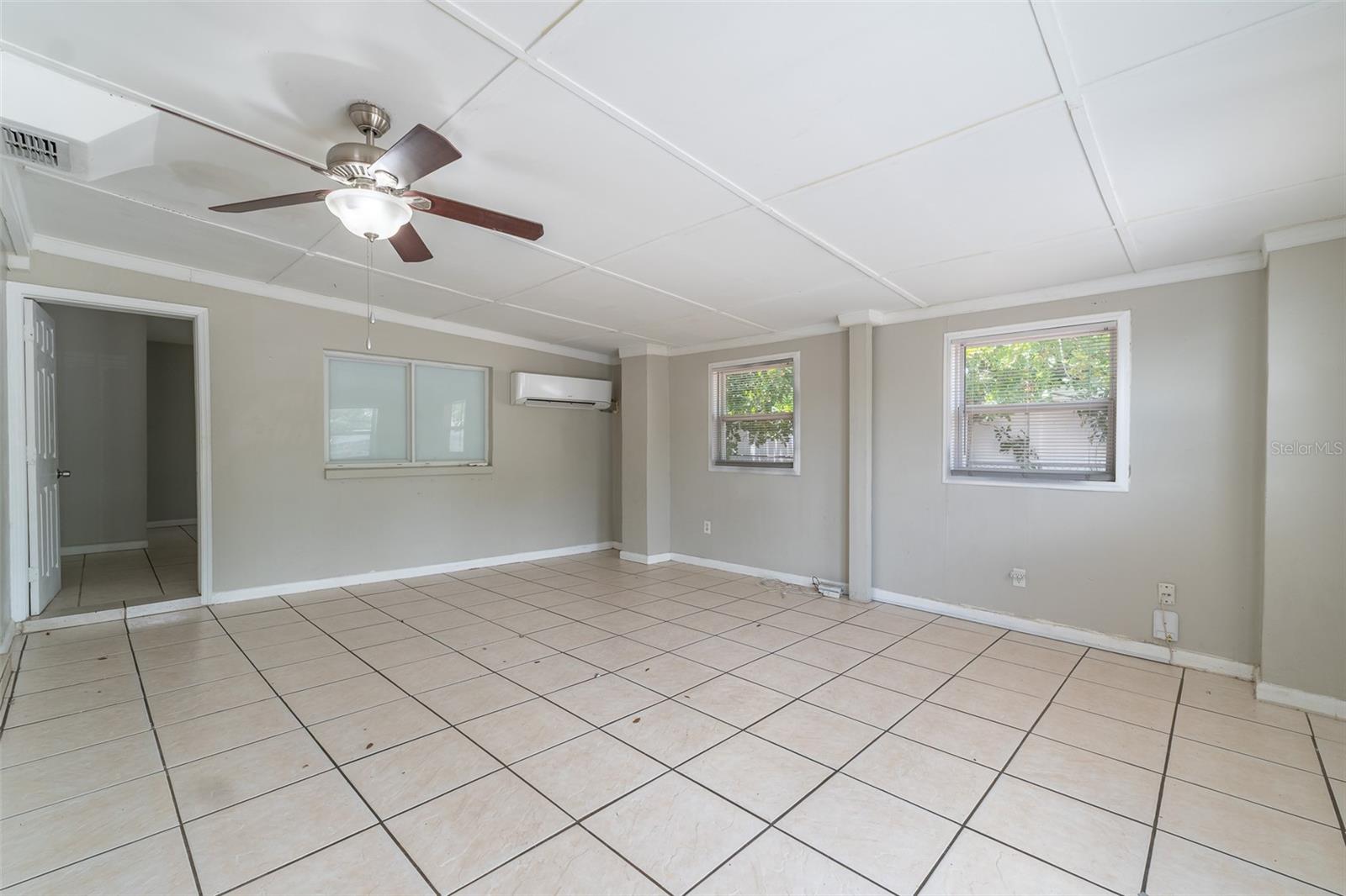 CRESTRIDGE SUB THIRD ADD - Residential