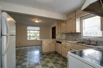 OCALA TERRACE - Residential Lease