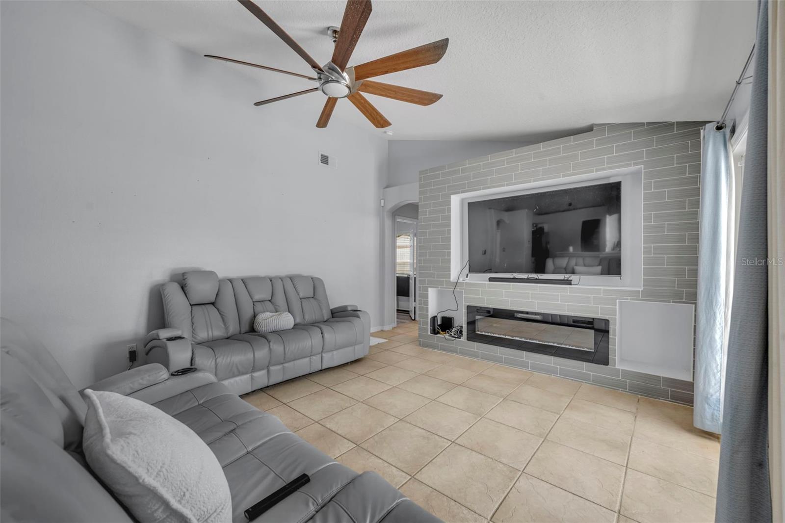 GREATER GROVES PH 05 - Residential