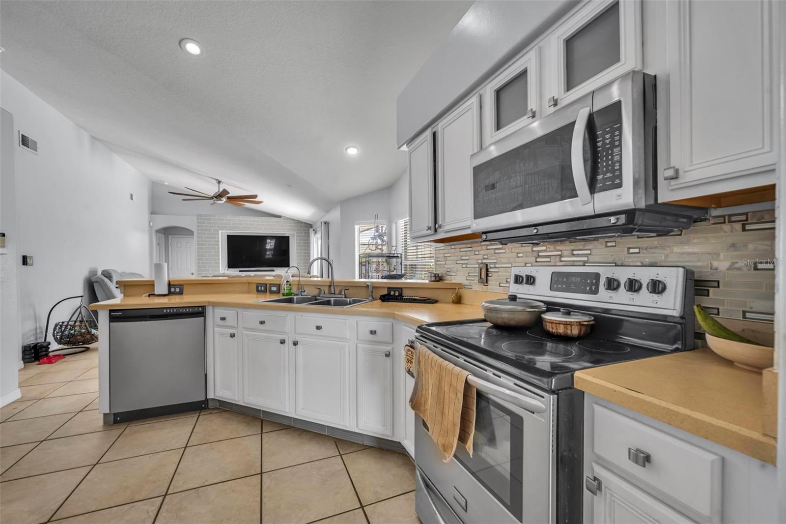 GREATER GROVES PH 05 - Residential