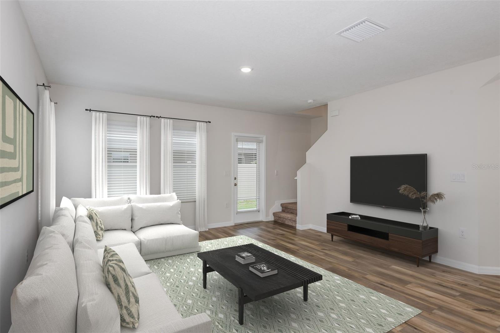 PASADENA WOODS - Residential