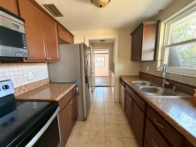 MARION OAKS UN 02 - Residential