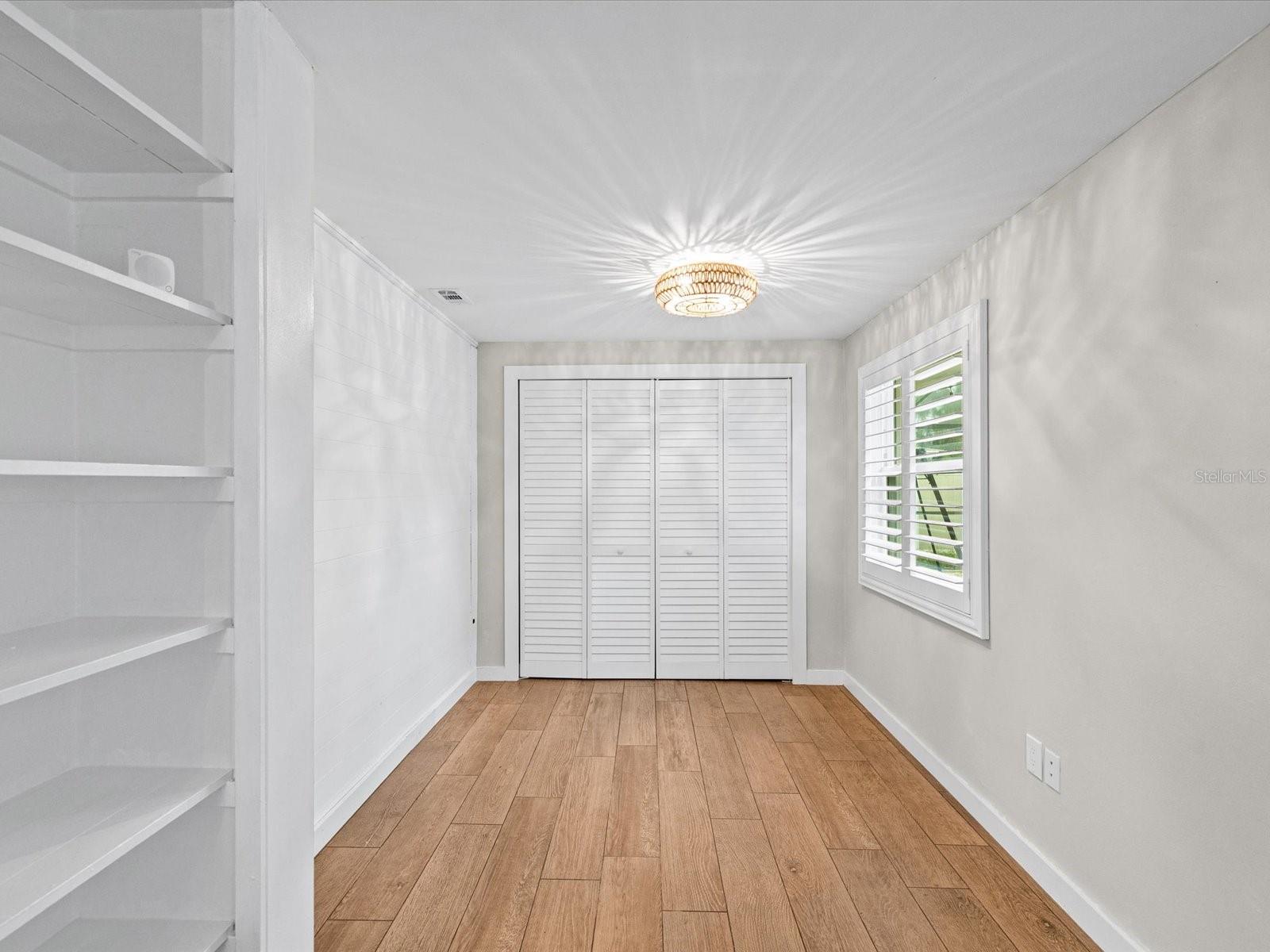 HALGREEN MANOR-UNIT 1 - Residential