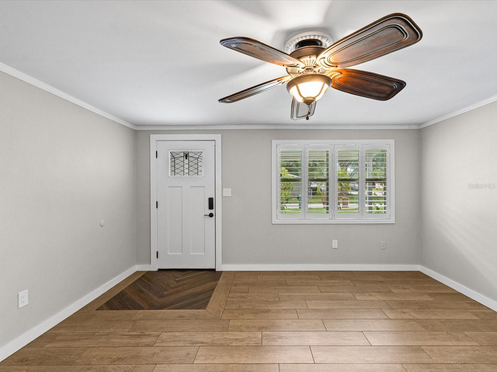 HALGREEN MANOR-UNIT 1 - Residential