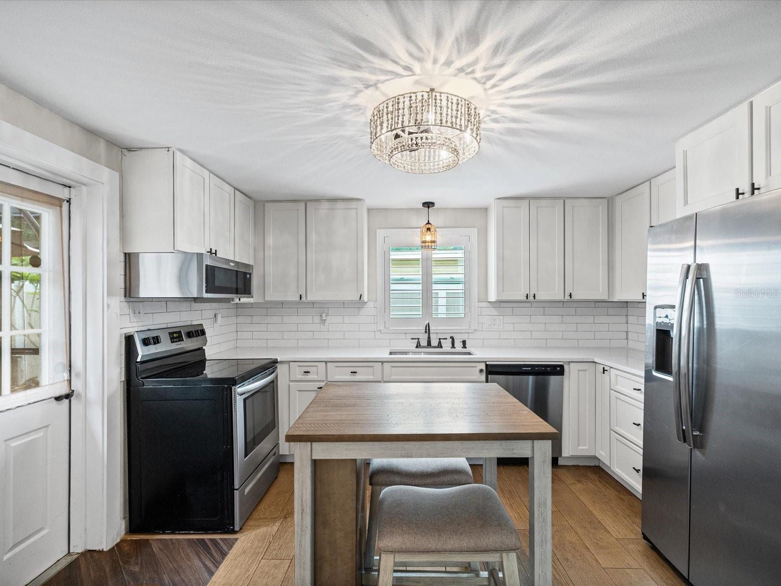 HALGREEN MANOR-UNIT 1 - Residential