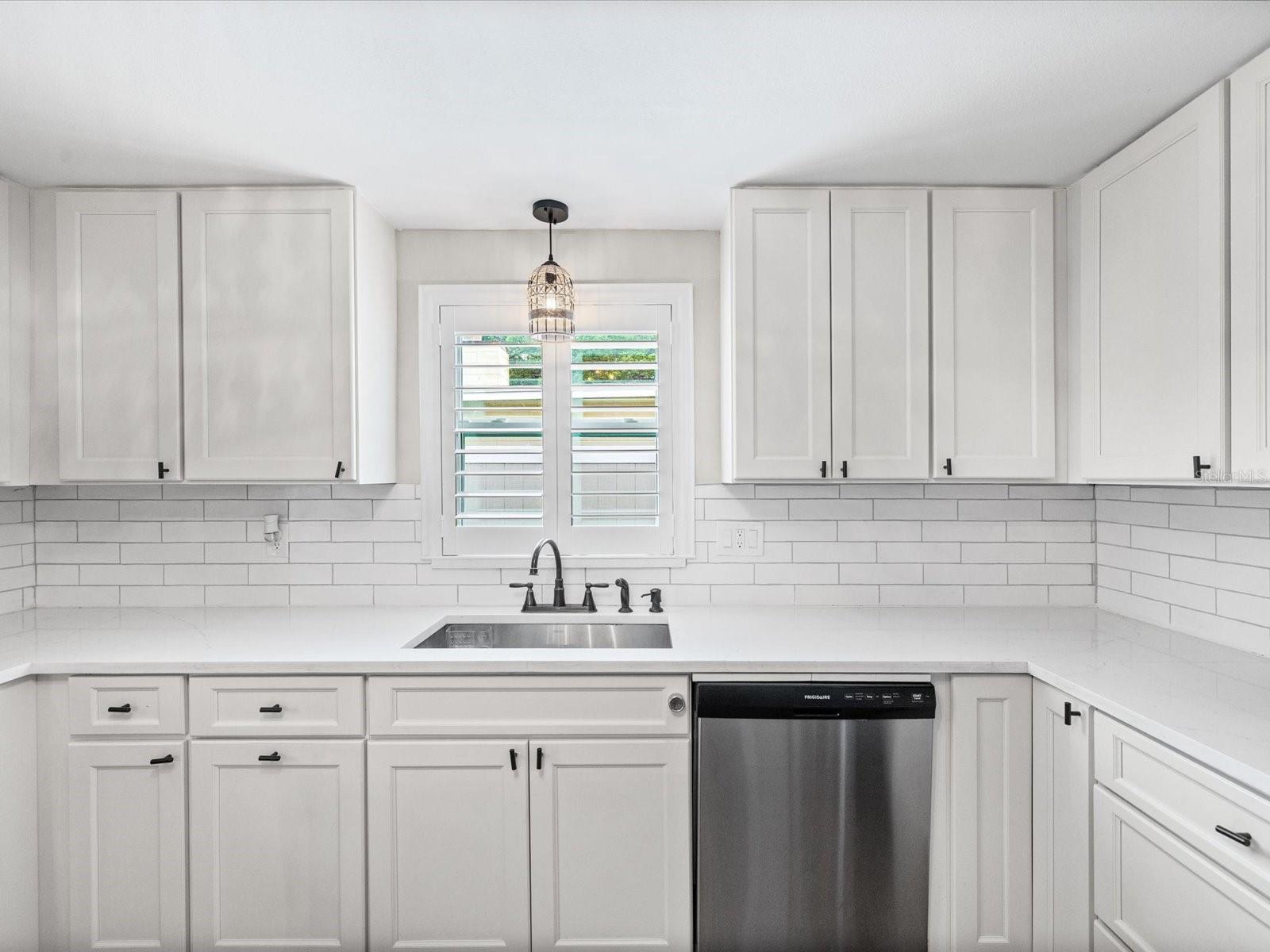 HALGREEN MANOR-UNIT 1 - Residential