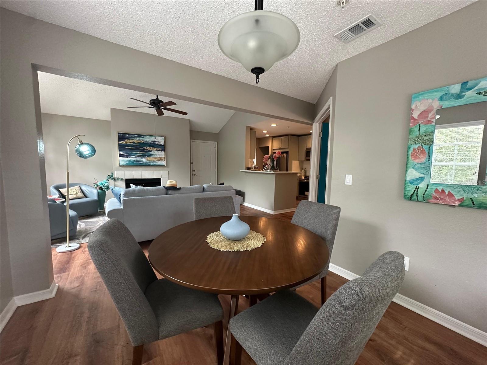 HUNTERS CHASE CONDO PH 1 - Residential