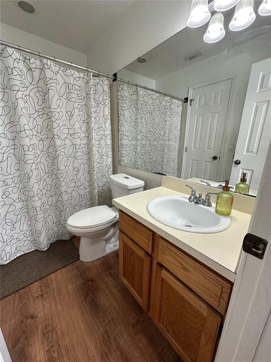 HUNTERS CHASE CONDO PH 1 - Residential
