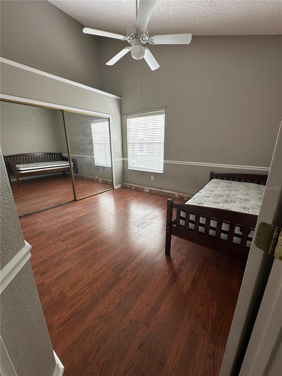 HUNTERS CHASE CONDO PH 1 - Residential