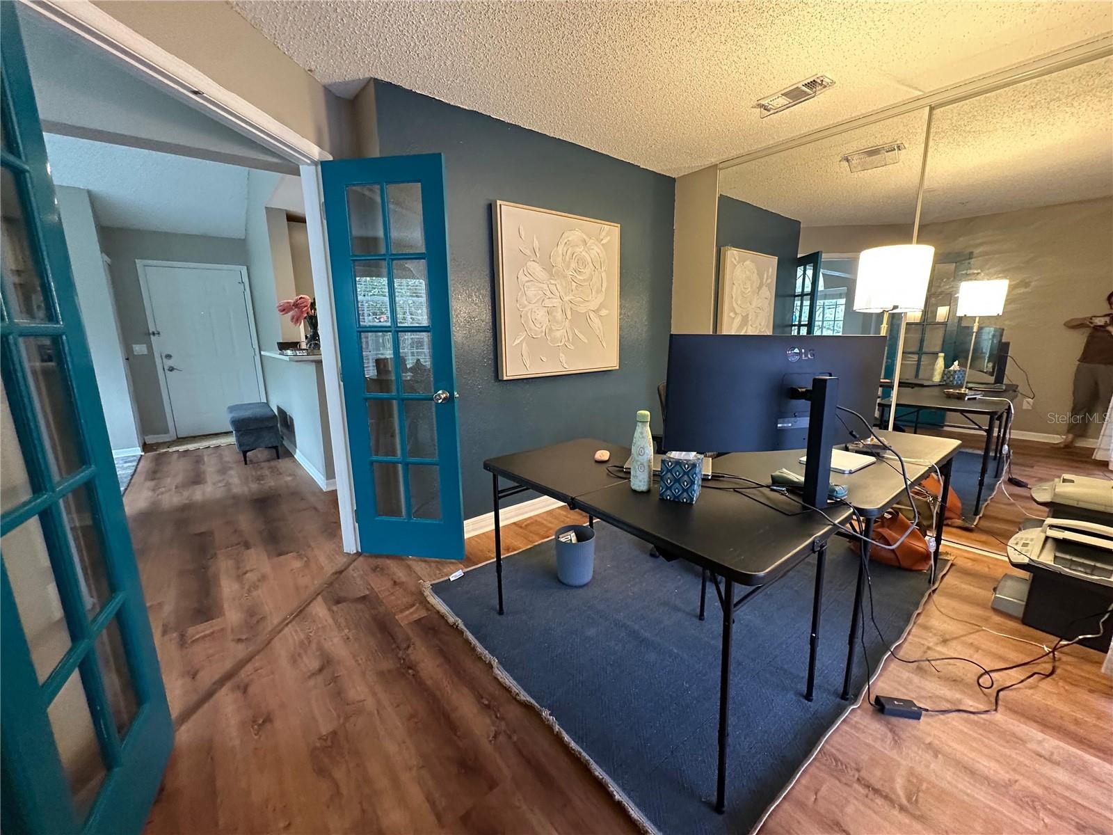 HUNTERS CHASE CONDO PH 1 - Residential