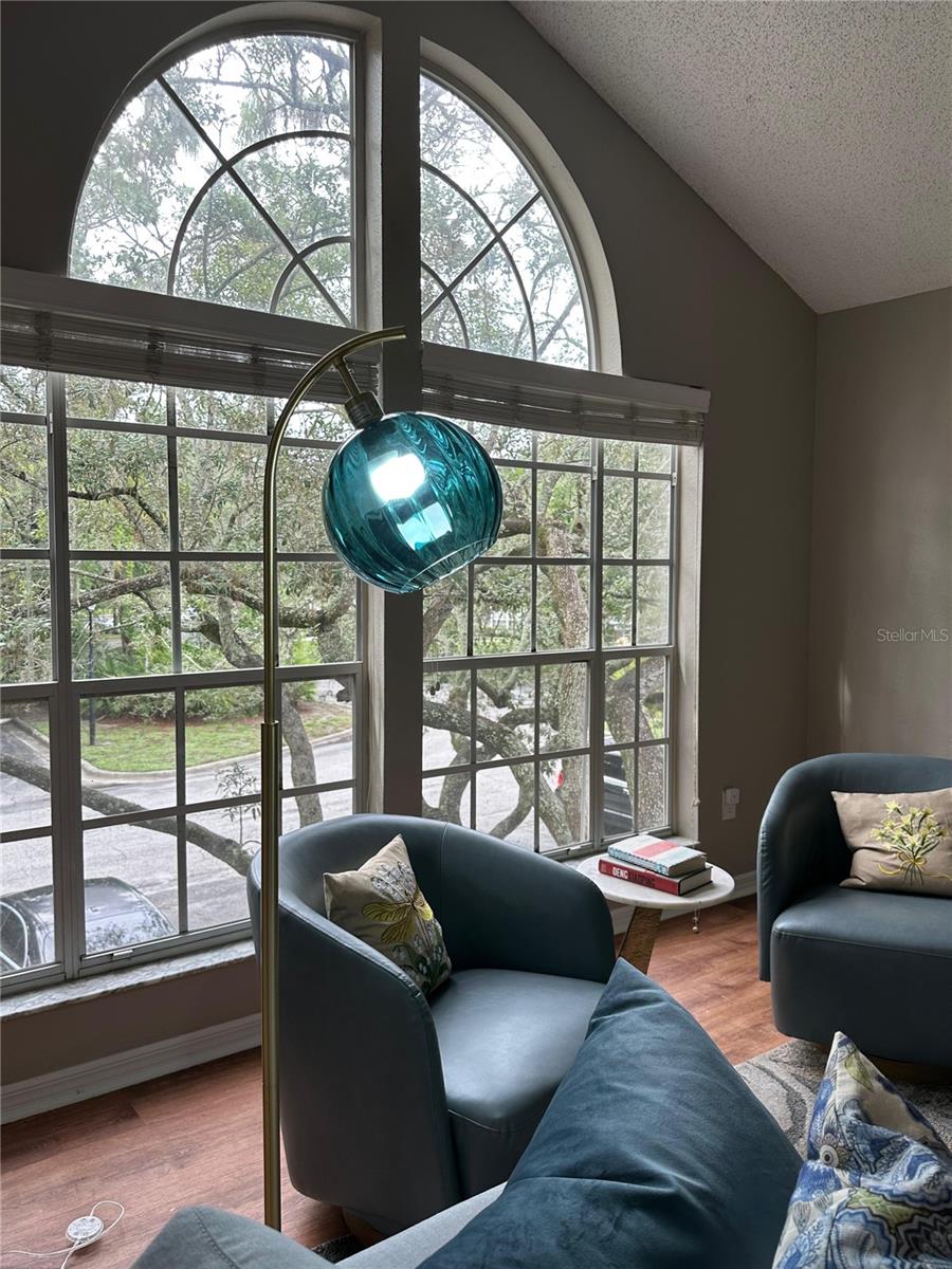 HUNTERS CHASE CONDO PH 1 - Residential