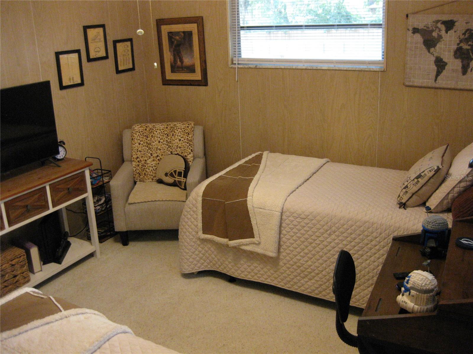 WOODLAND HILLS - Residential