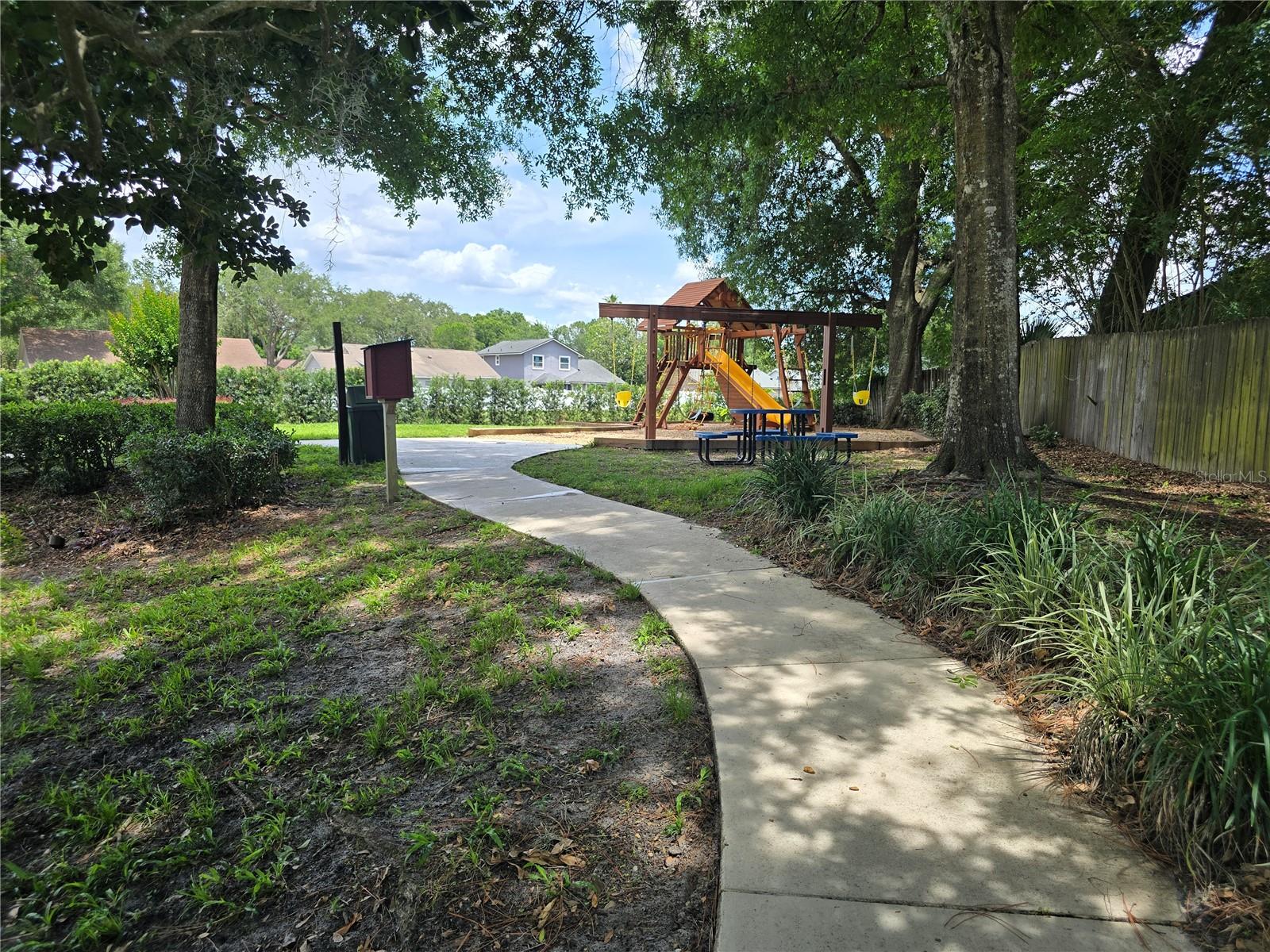 TRINITY BAY - Residential