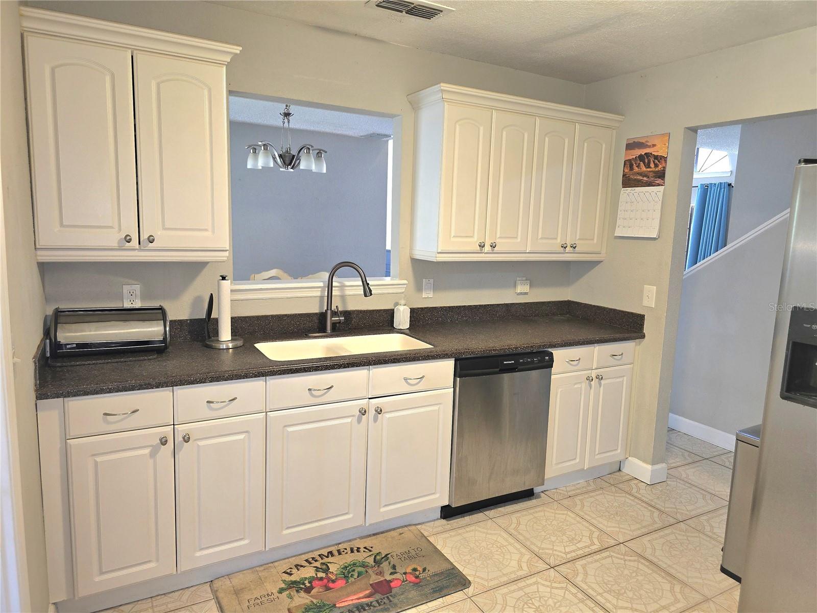 TRINITY BAY - Residential