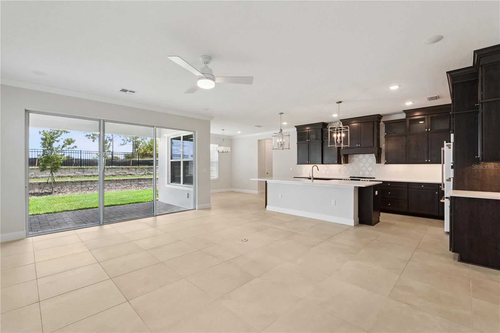 HORIZON ISLE - Residential