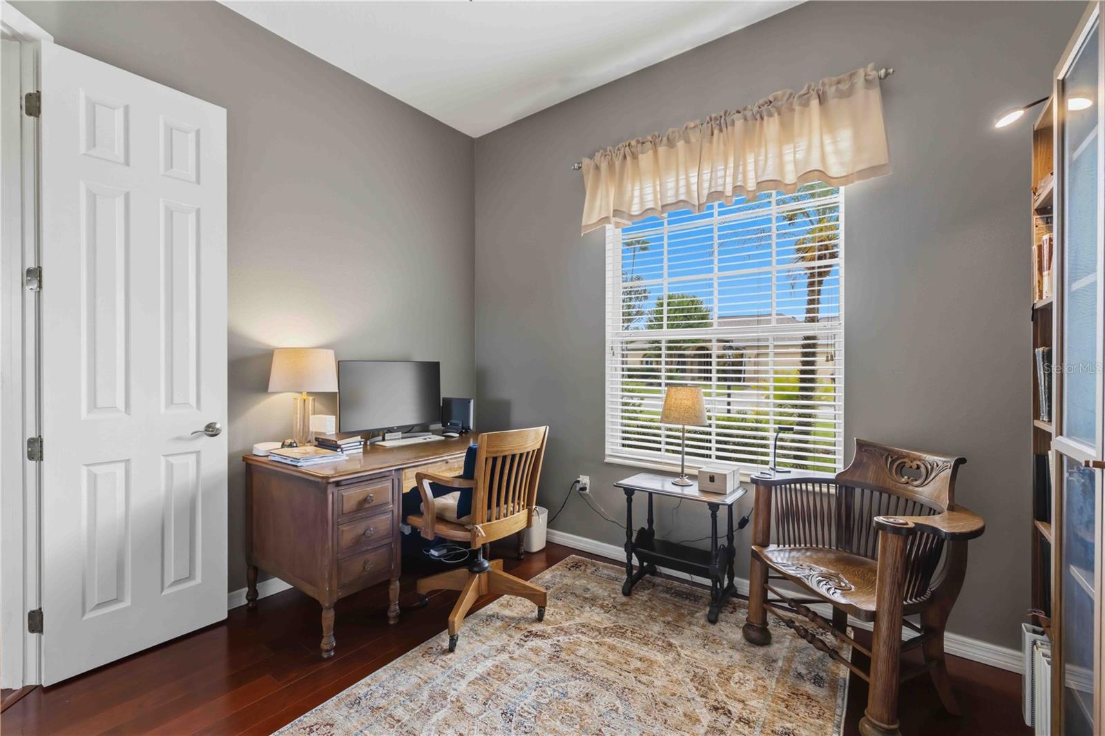 LEXINGTON - Residential