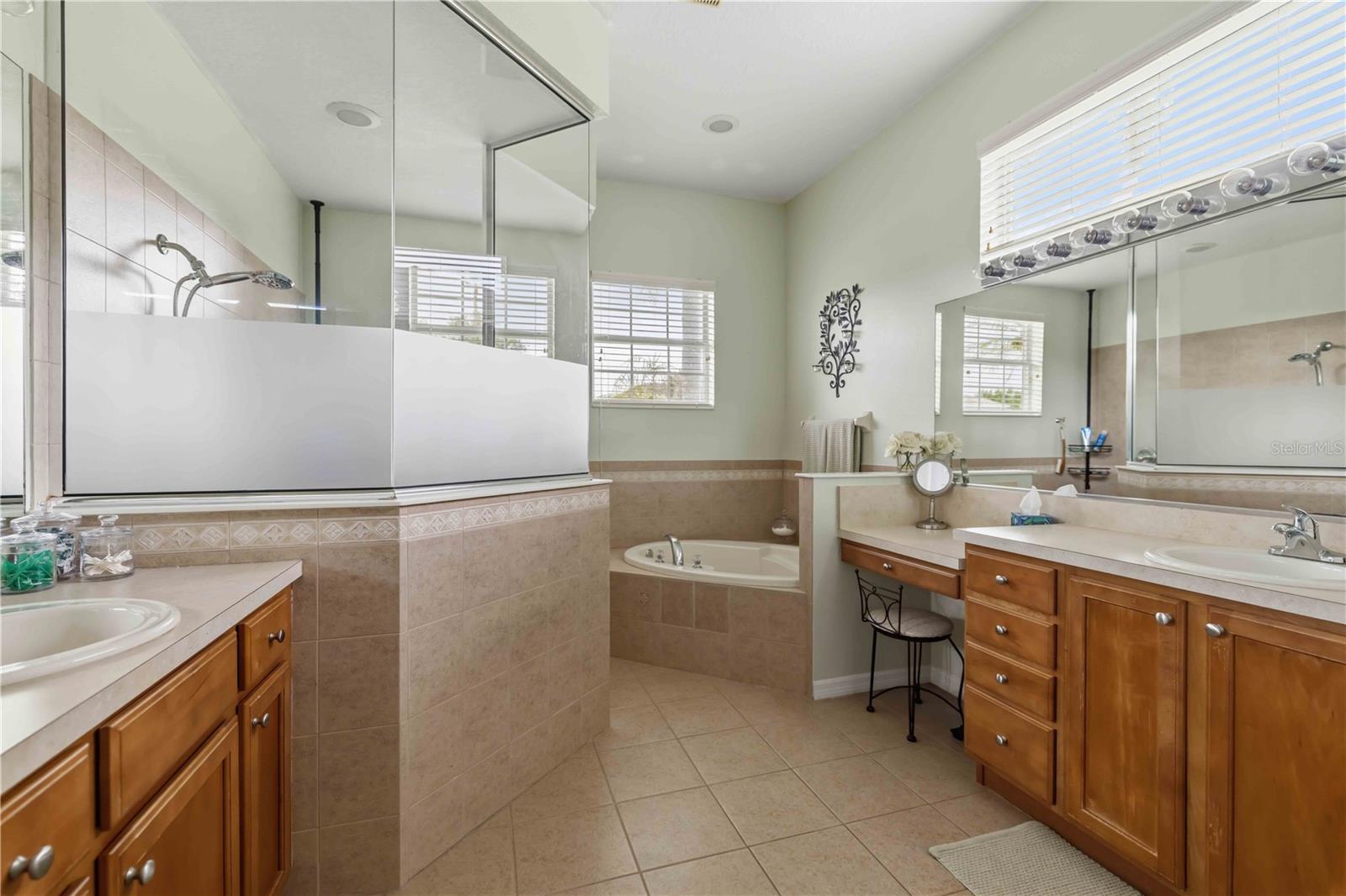 LEXINGTON - Residential