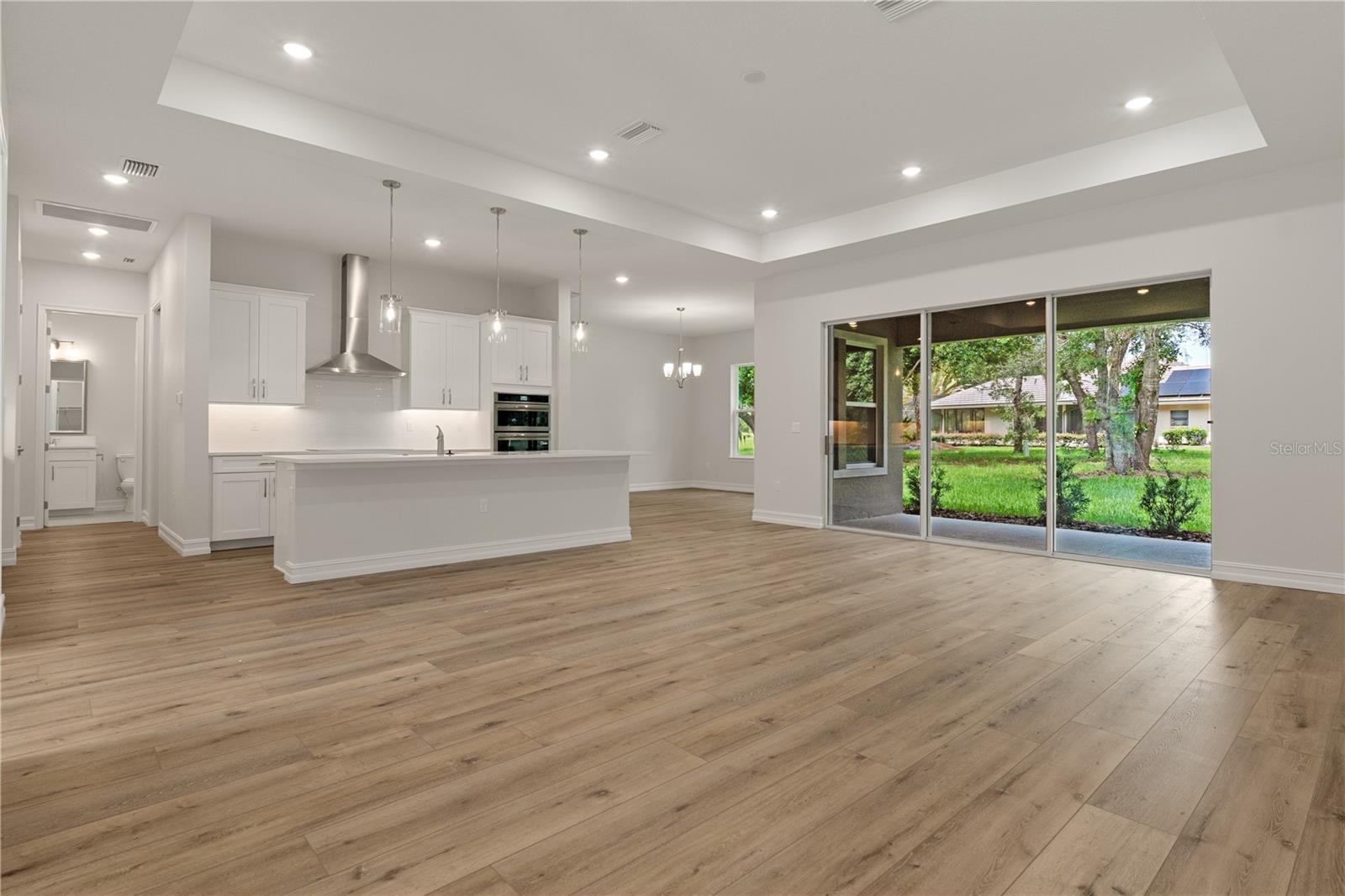 BERMUDA DUNES VILLAGE - Residential
