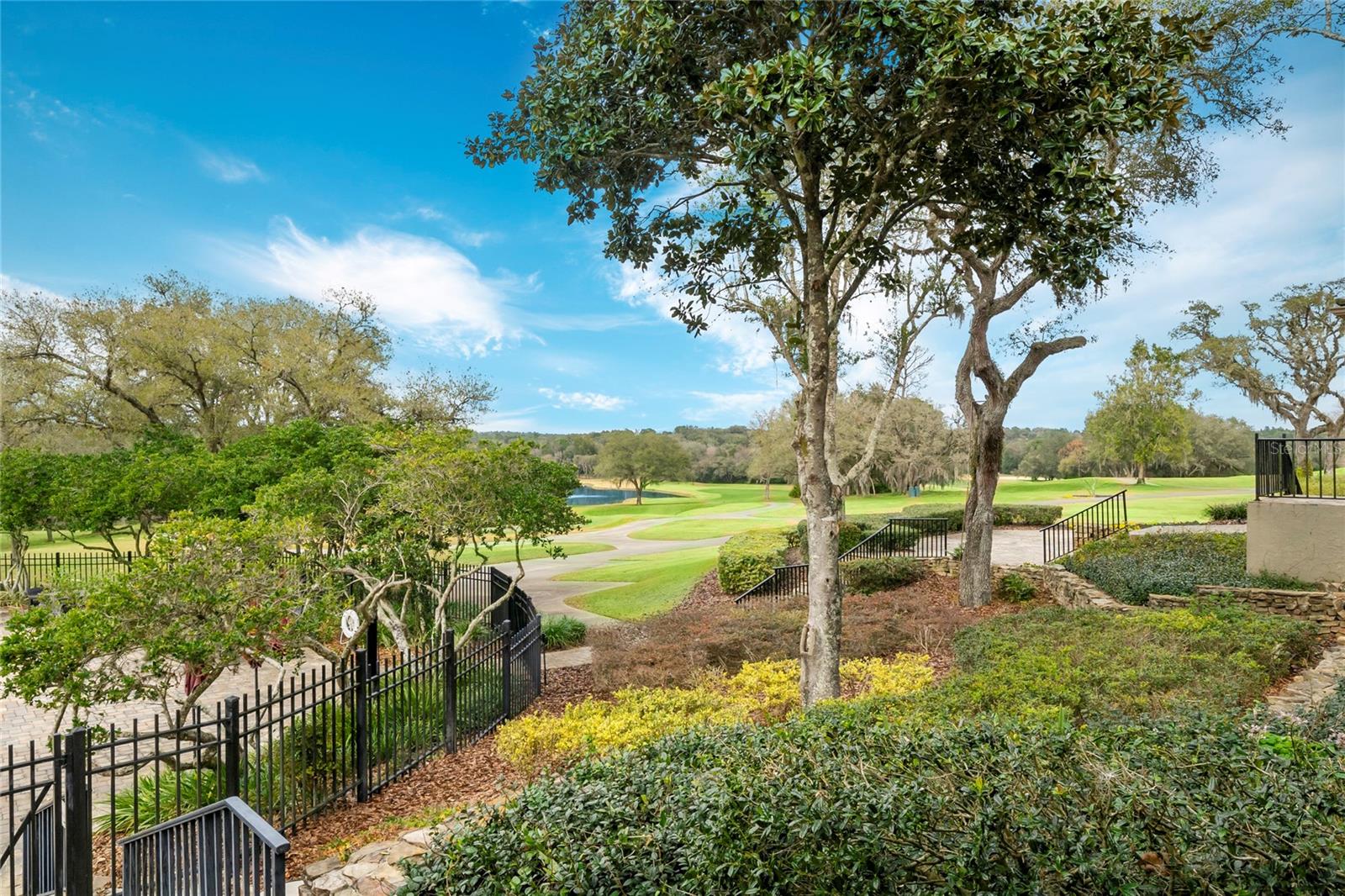 BERMUDA DUNES VILLAGE - Residential