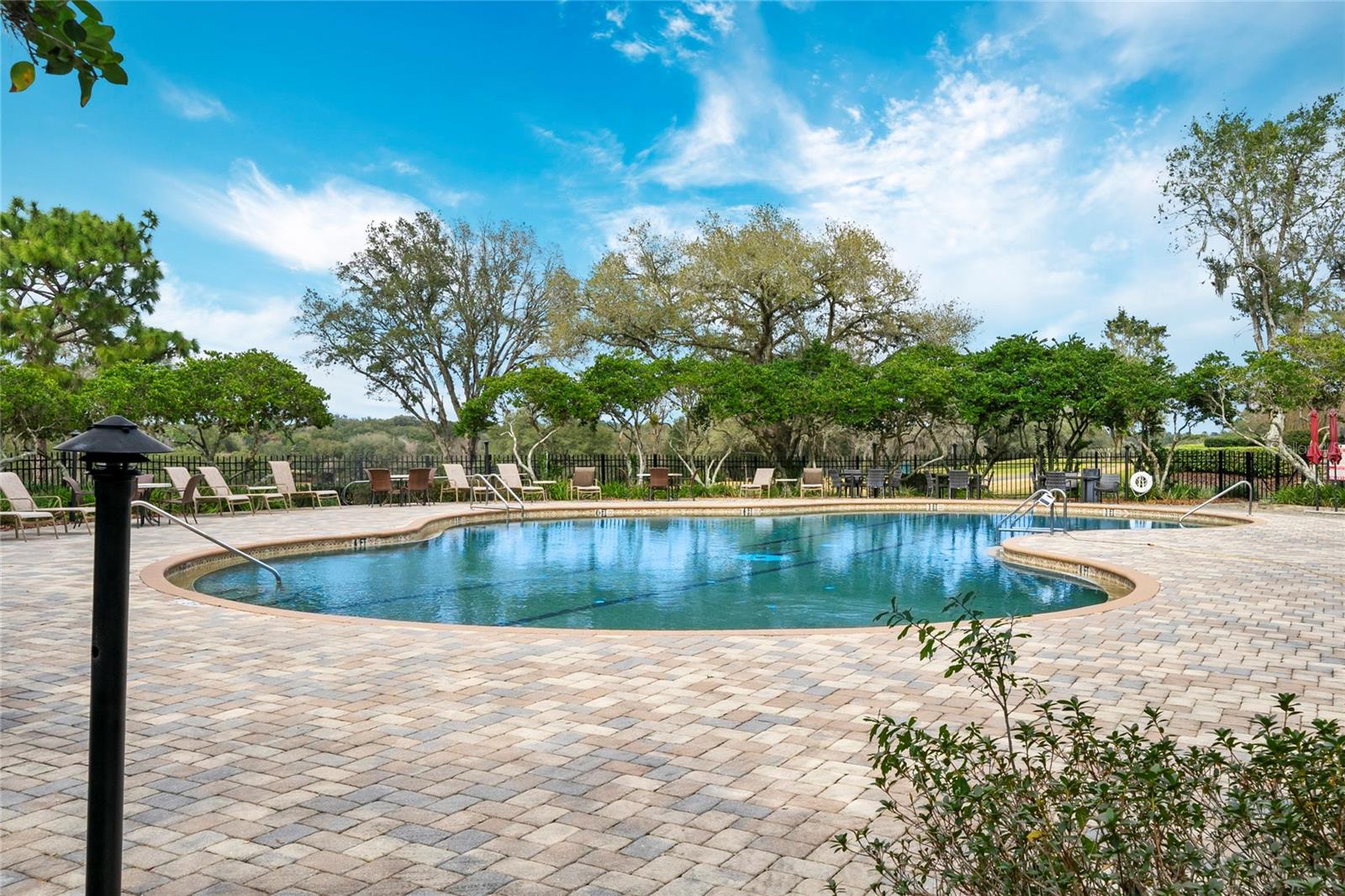 BERMUDA DUNES VILLAGE - Residential