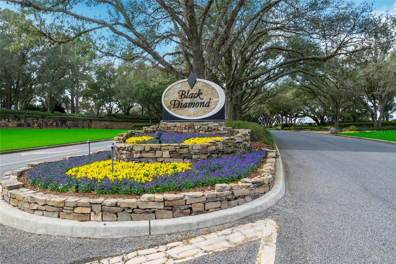 BERMUDA DUNES VILLAGE - Residential