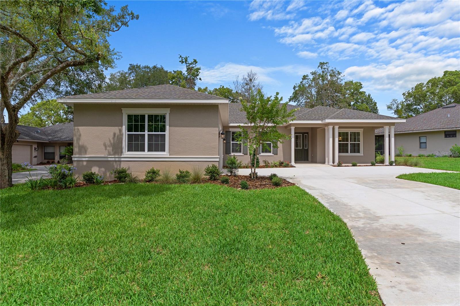 BERMUDA DUNES VILLAGE - Residential