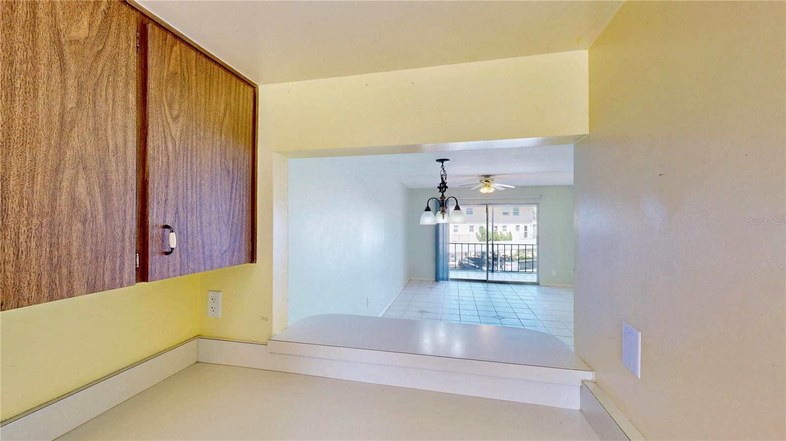 SLEEPY HARBOUR APTS CONDO - Residential