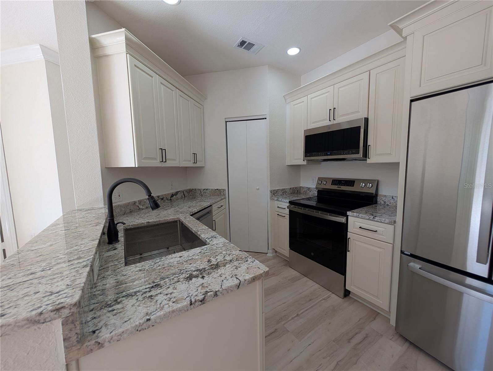 TUSCANY AT INNISBROOK CONDO - Residential Lease