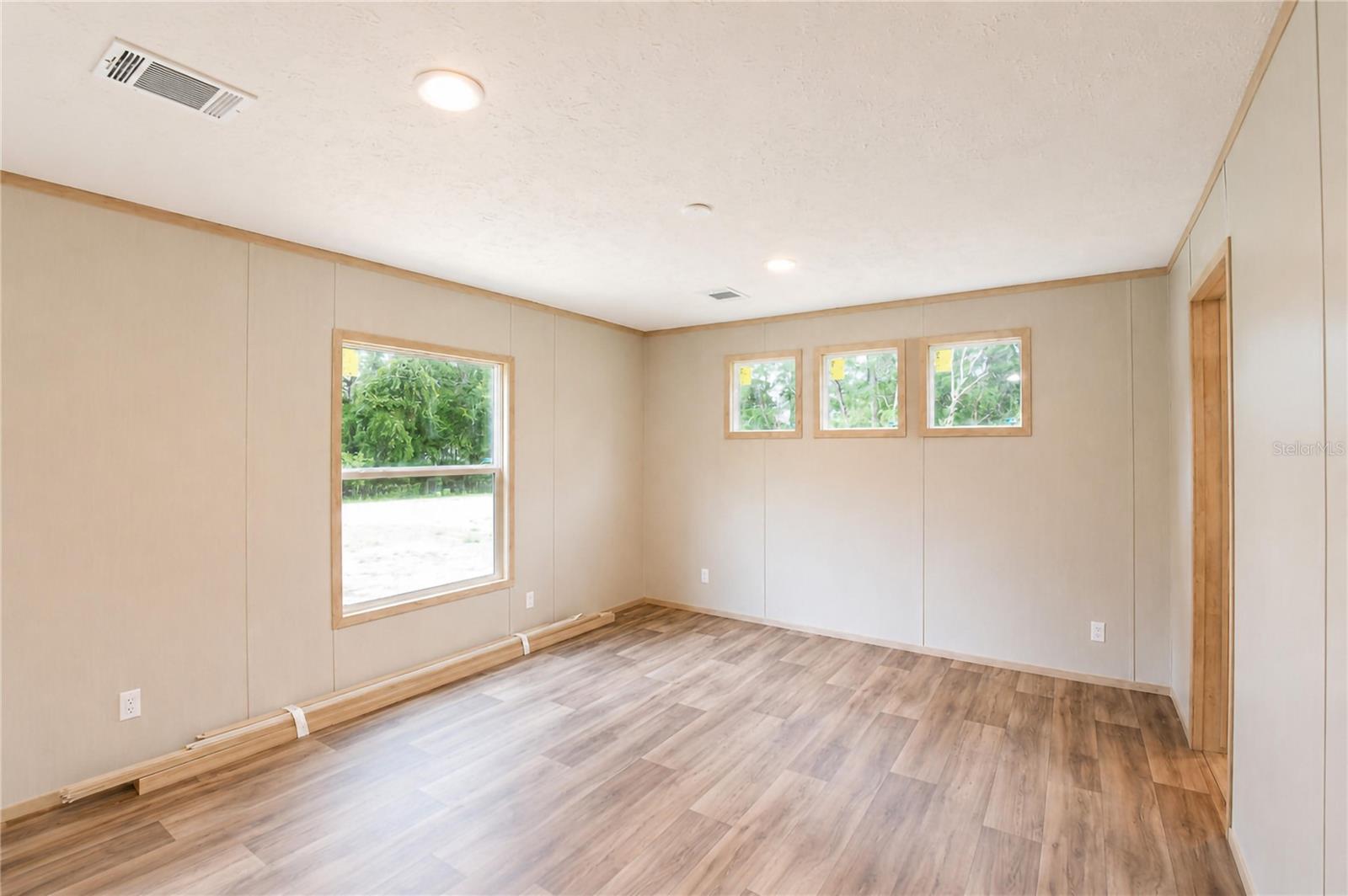 WESTWOOD ACRES SOUTH - Residential