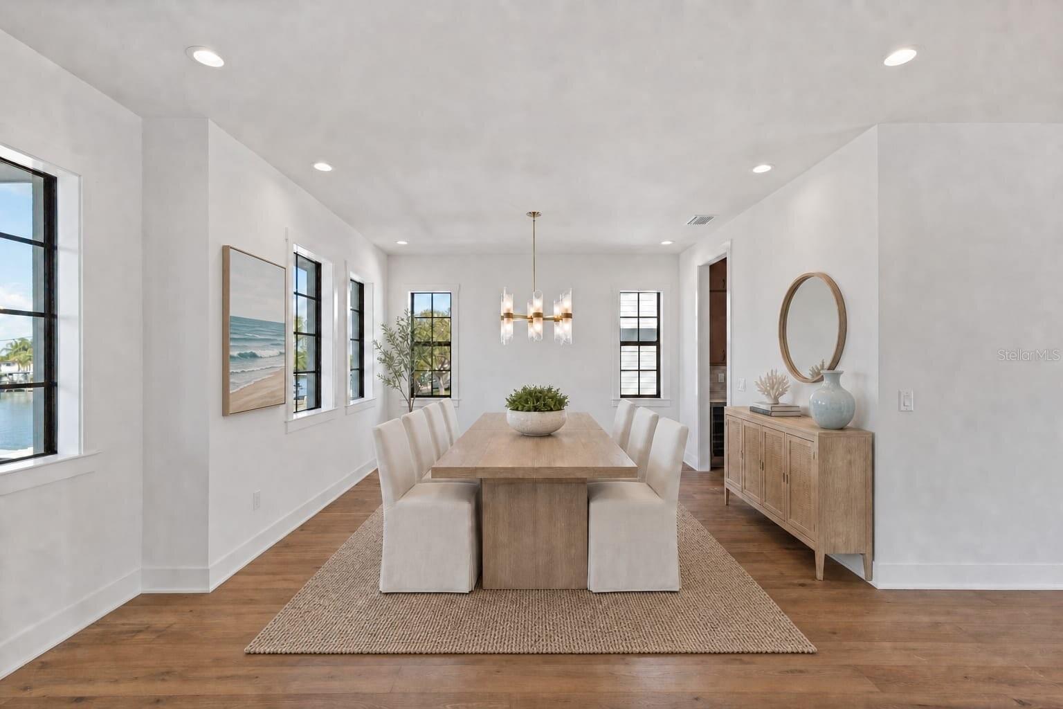 SUN PLAZA ISLES - Residential