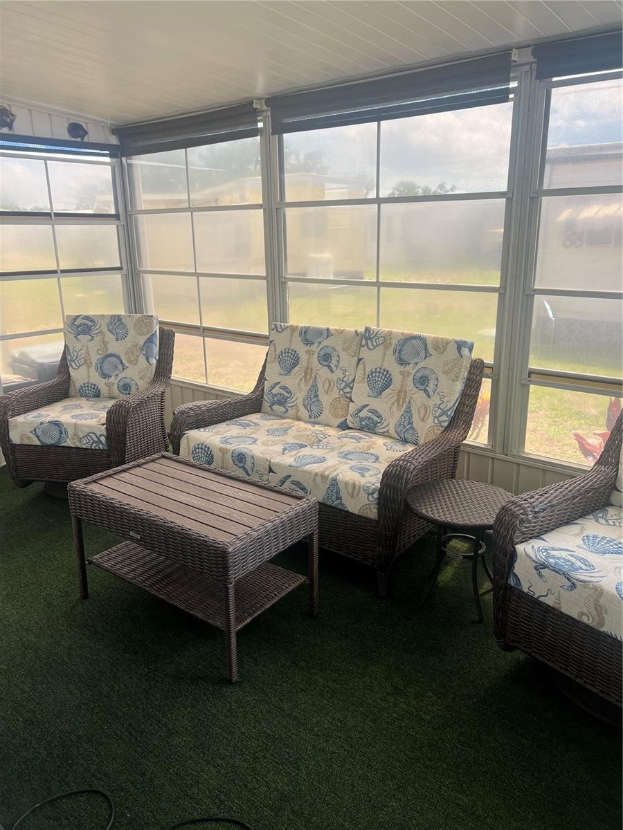 HOLIDAY PARK - Residential