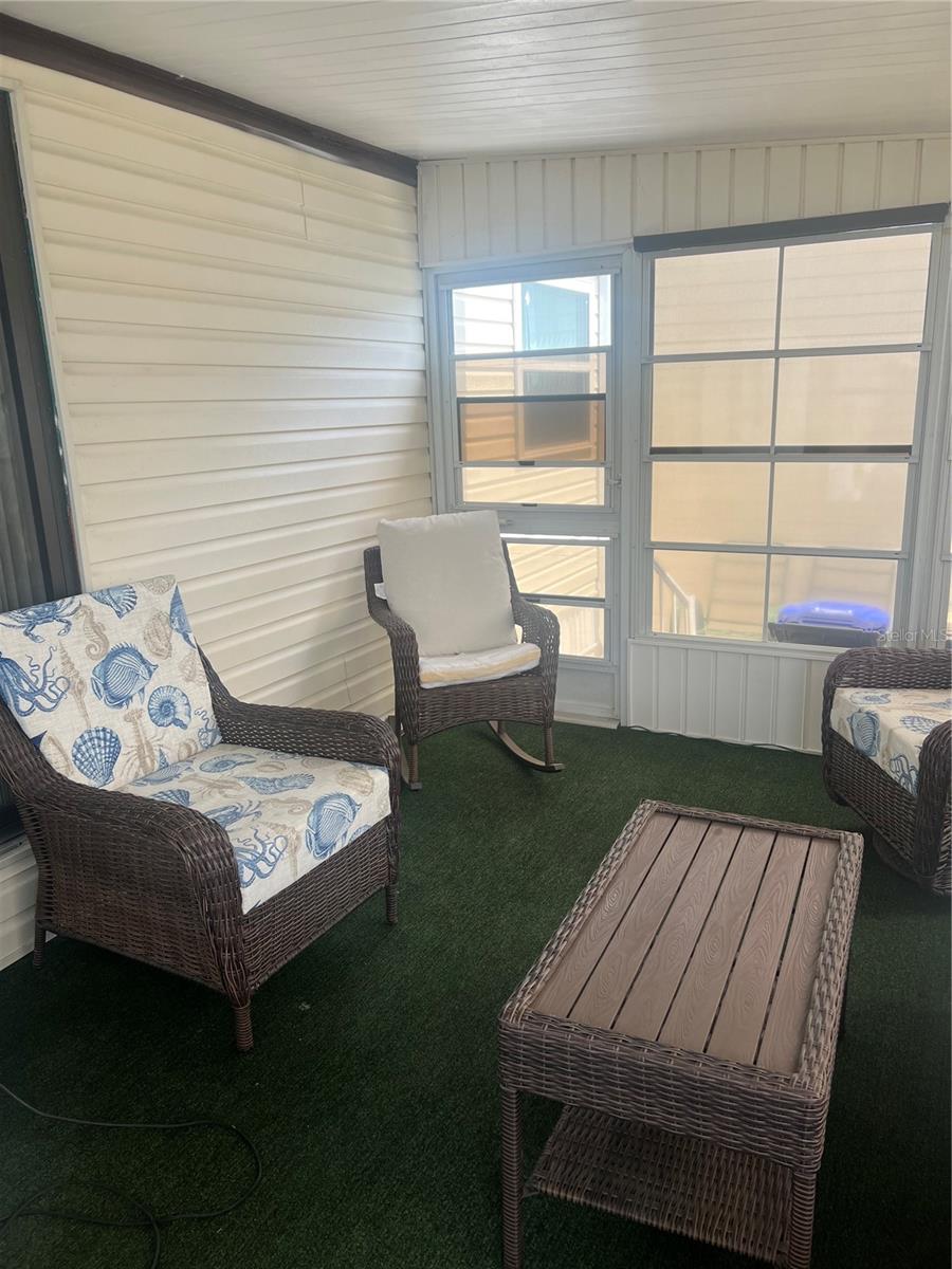 HOLIDAY PARK - Residential