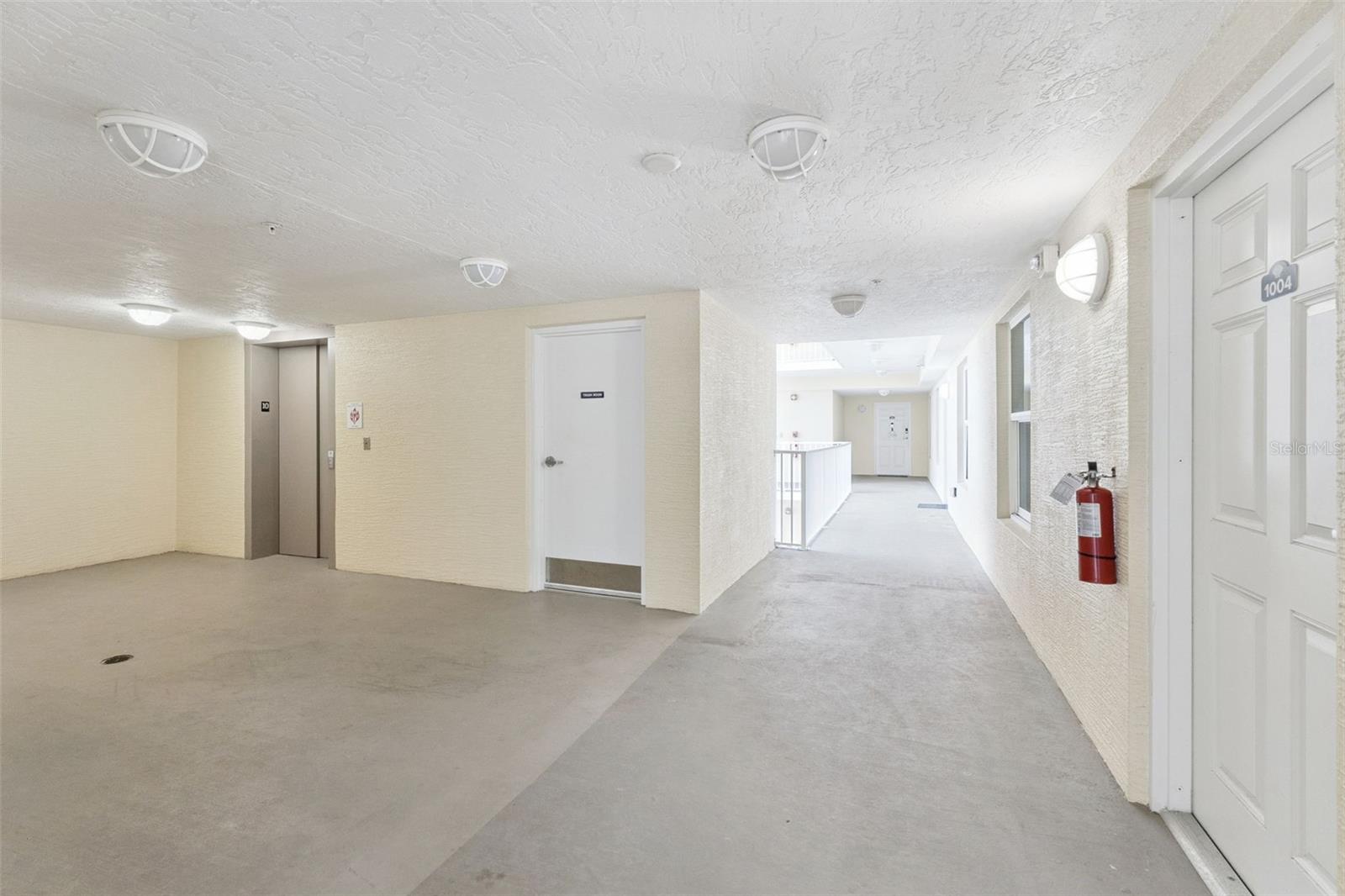 THE ARUBA CONDOMINIUM - Residential