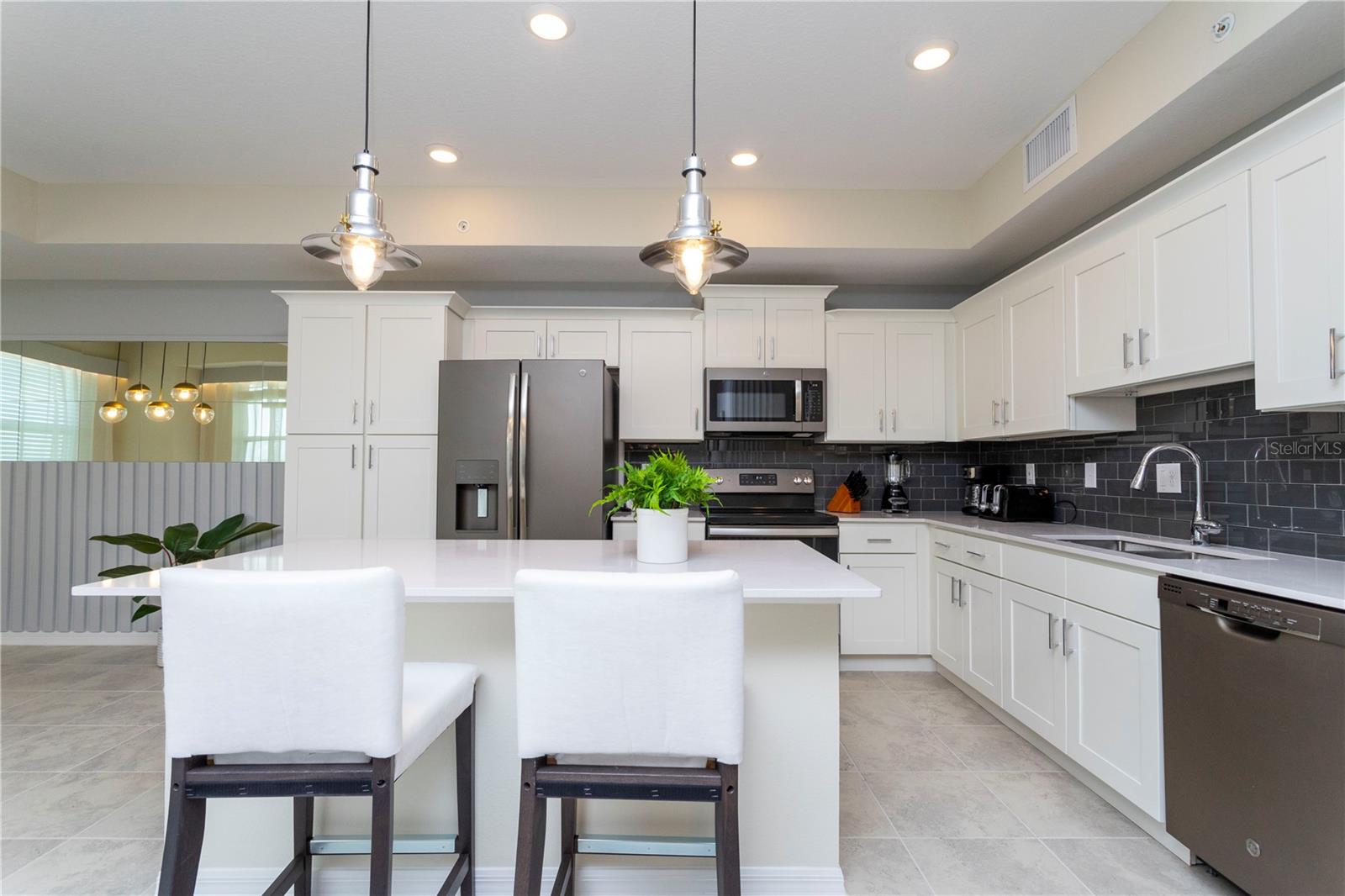 THE TERRACES AT STOREY LAKE CONDO 3 PH 9 - Residential