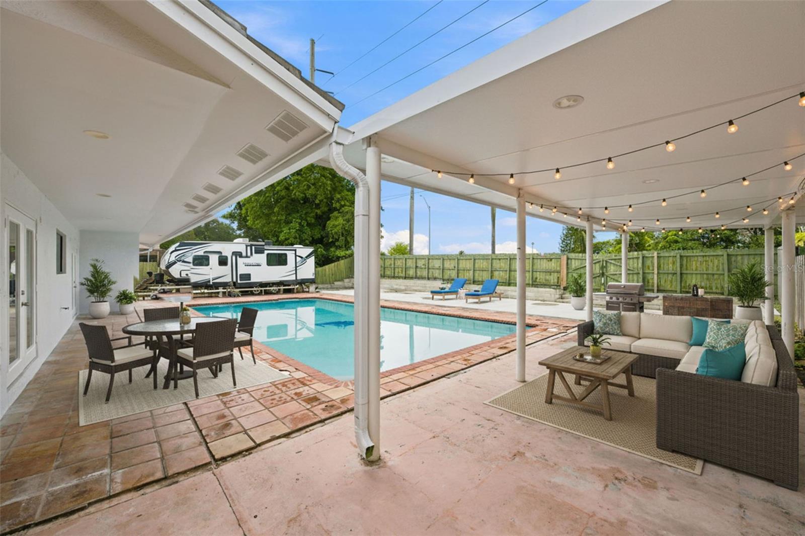 RIVER BEND SEC 4 - Residential