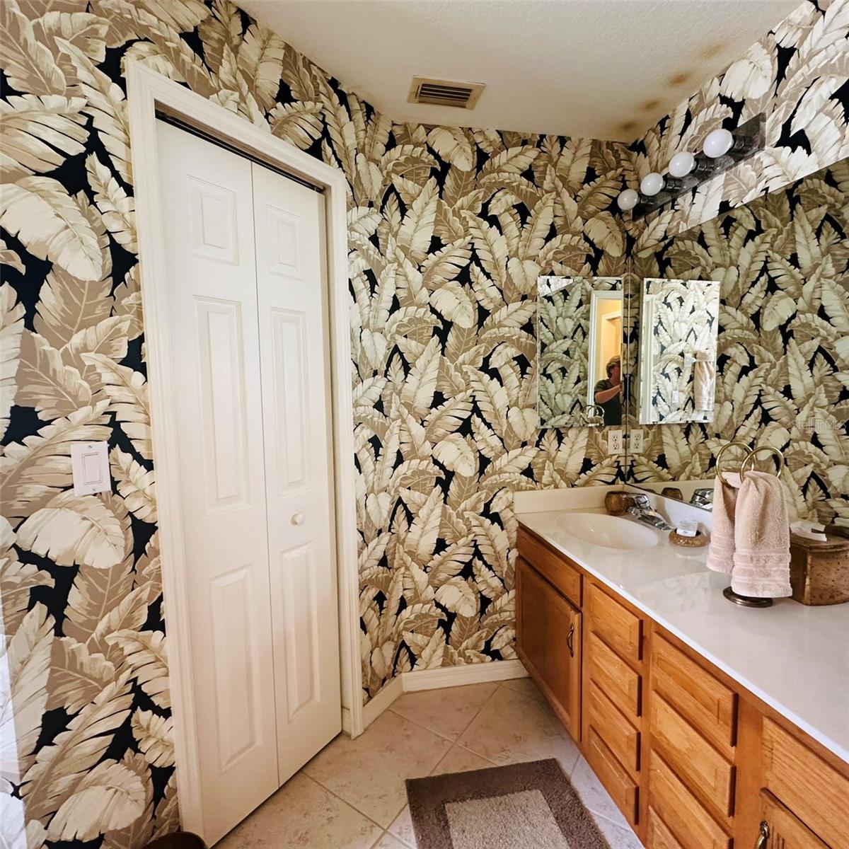 KINGS ISLAND SUB - Residential