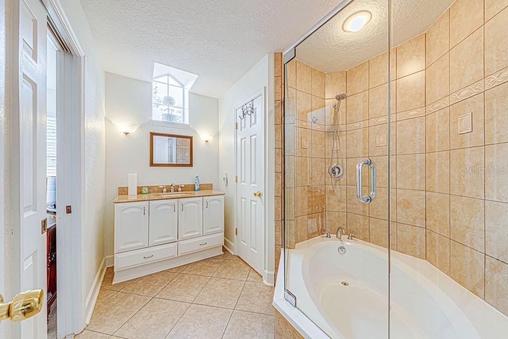 BARCLAY PLACE A CONDO - Residential