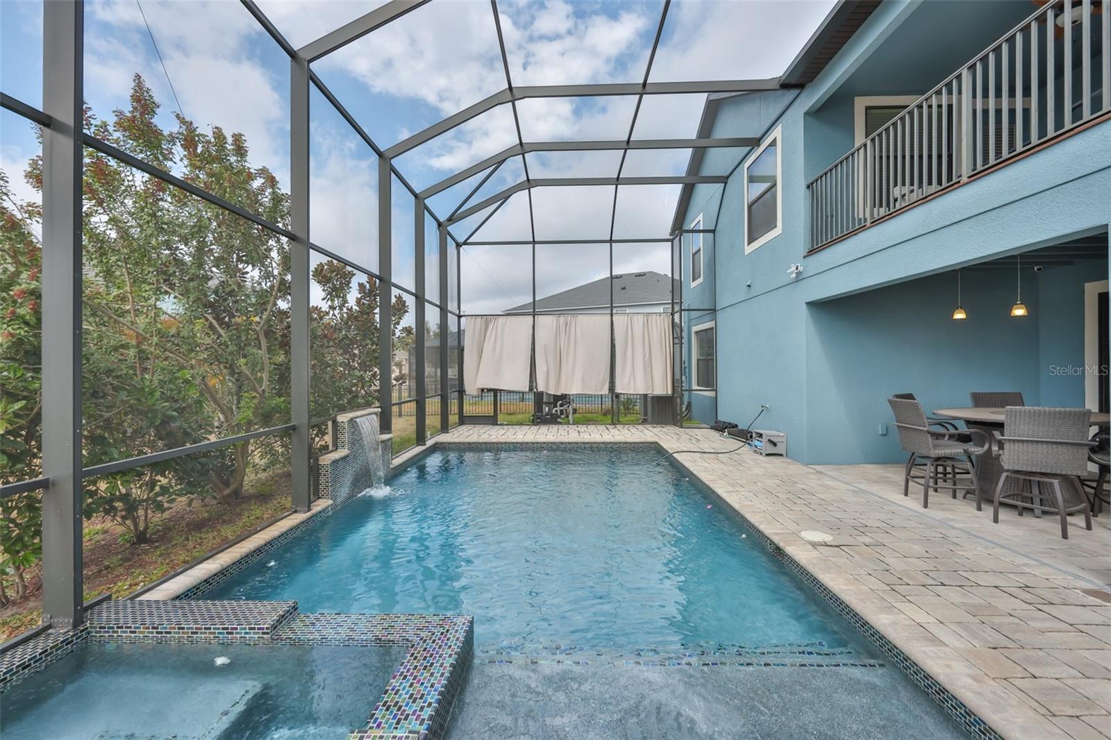 BELMONT - Residential