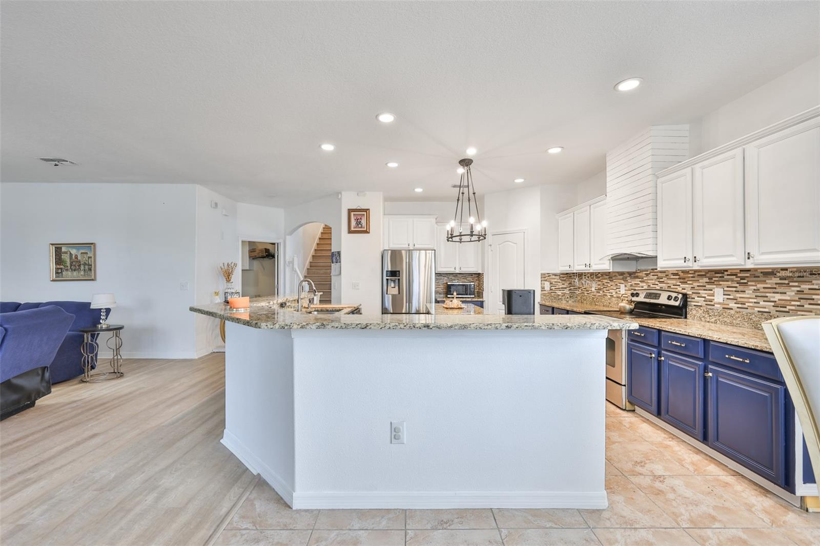 BELMONT - Residential