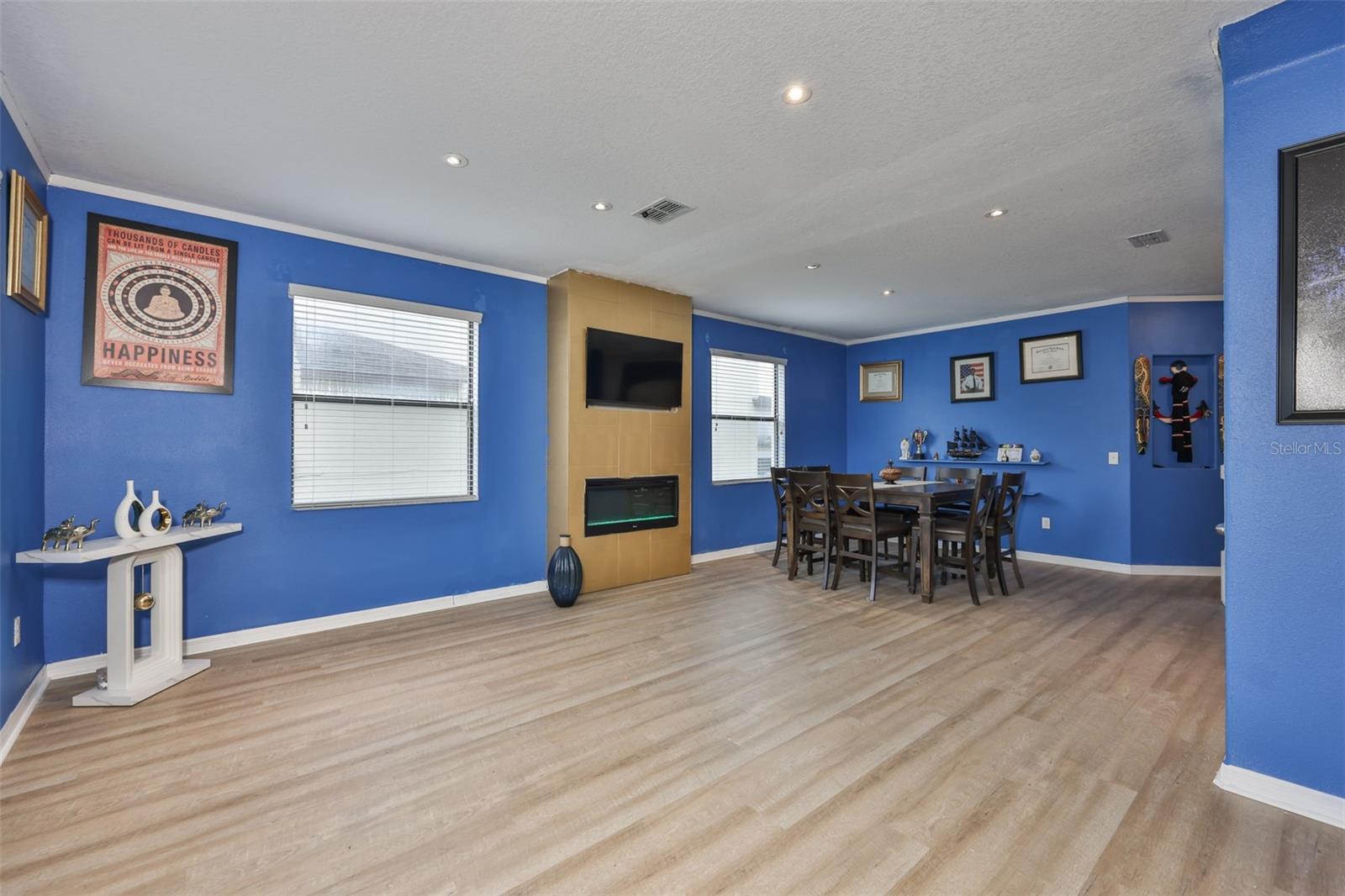 BELMONT - Residential