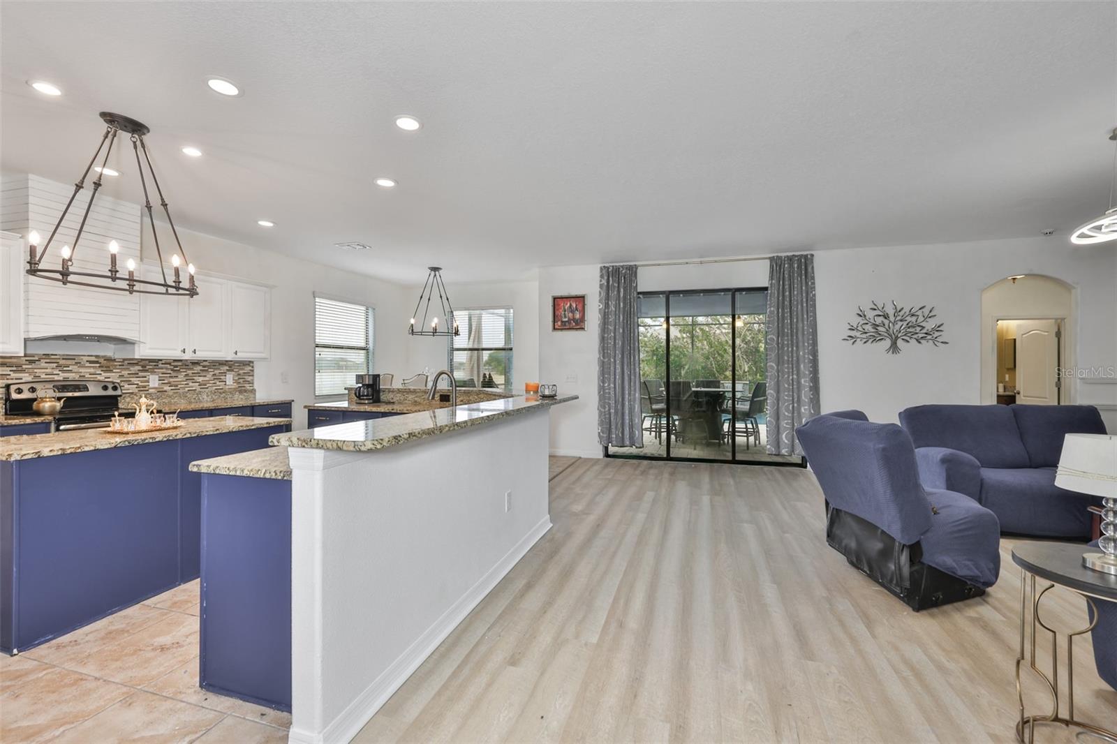 BELMONT - Residential