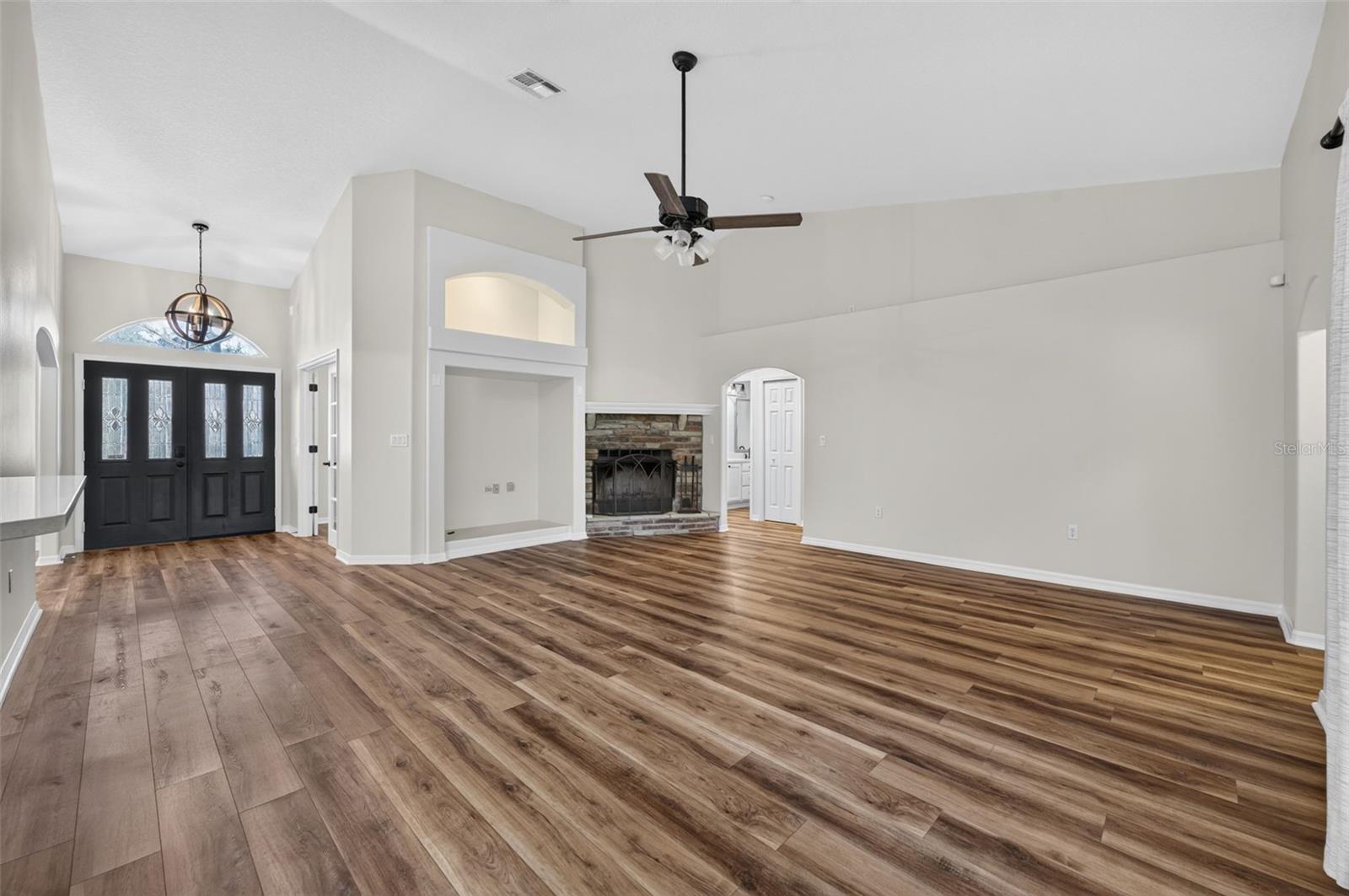 EAST LAKE RESERVE AT NARCOOSSEE UNIT 2 - Residential
